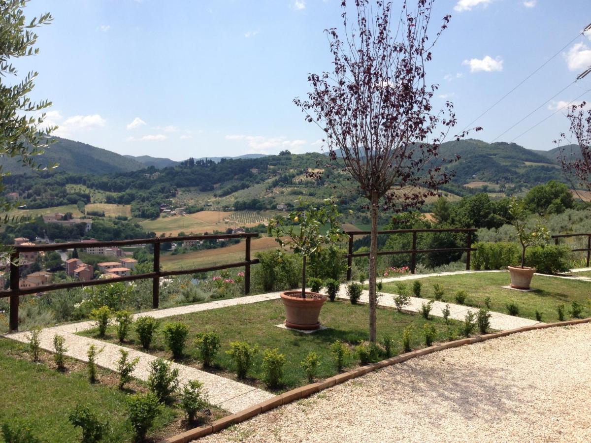 Agriturismo Collerisana Сполето Экстерьер фото